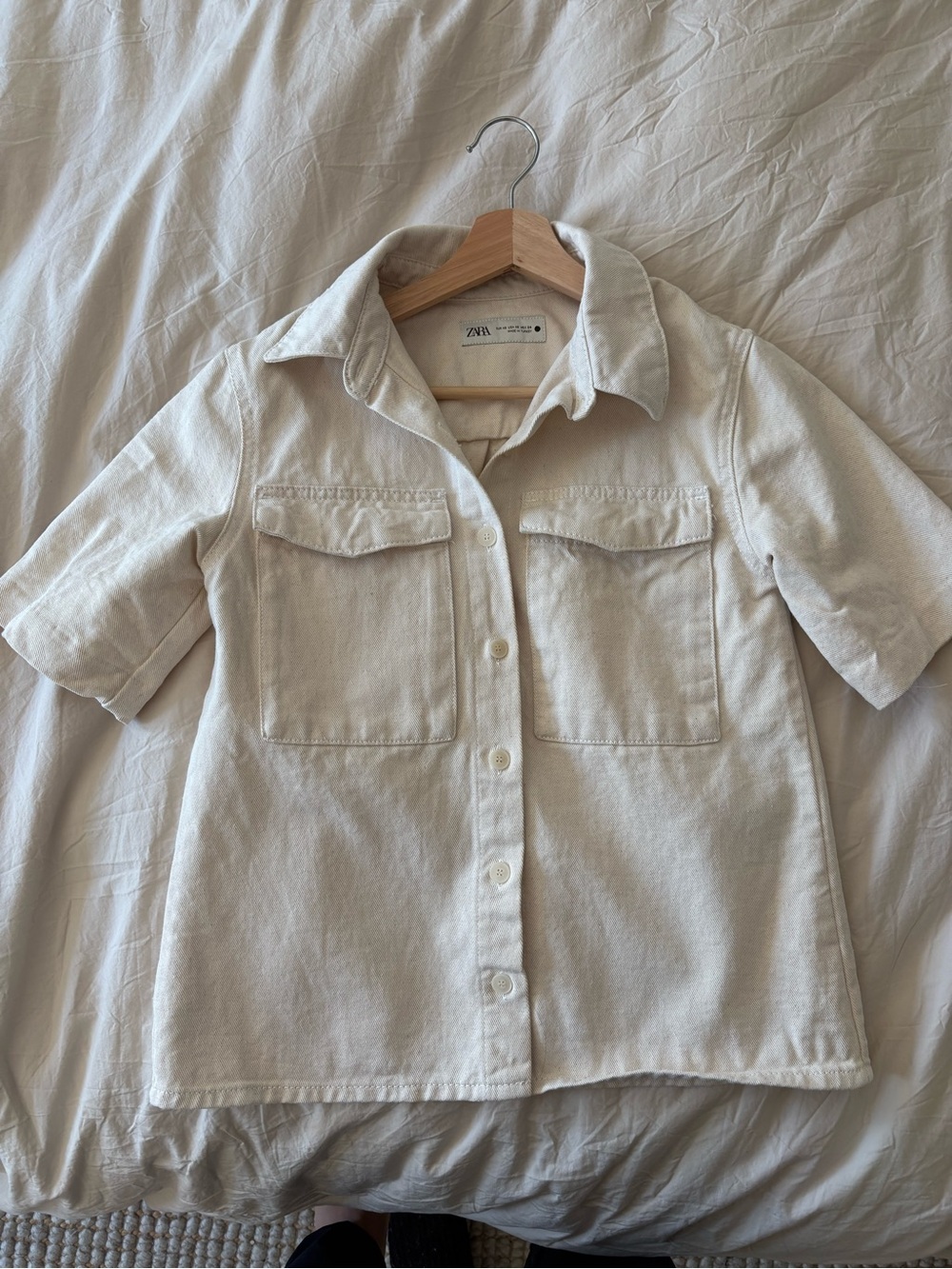 Zara Cream Short-Sleeve